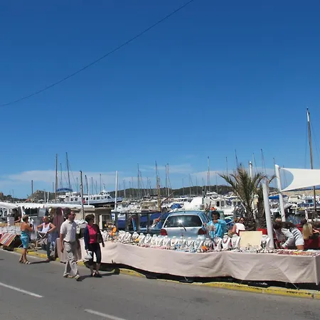 Les Figuiers Fleurs By Interhome ليه بروسك